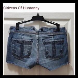 CoH Citizens of Humanity custom cut Frayed shorts size 28 EUC/ Festival Season